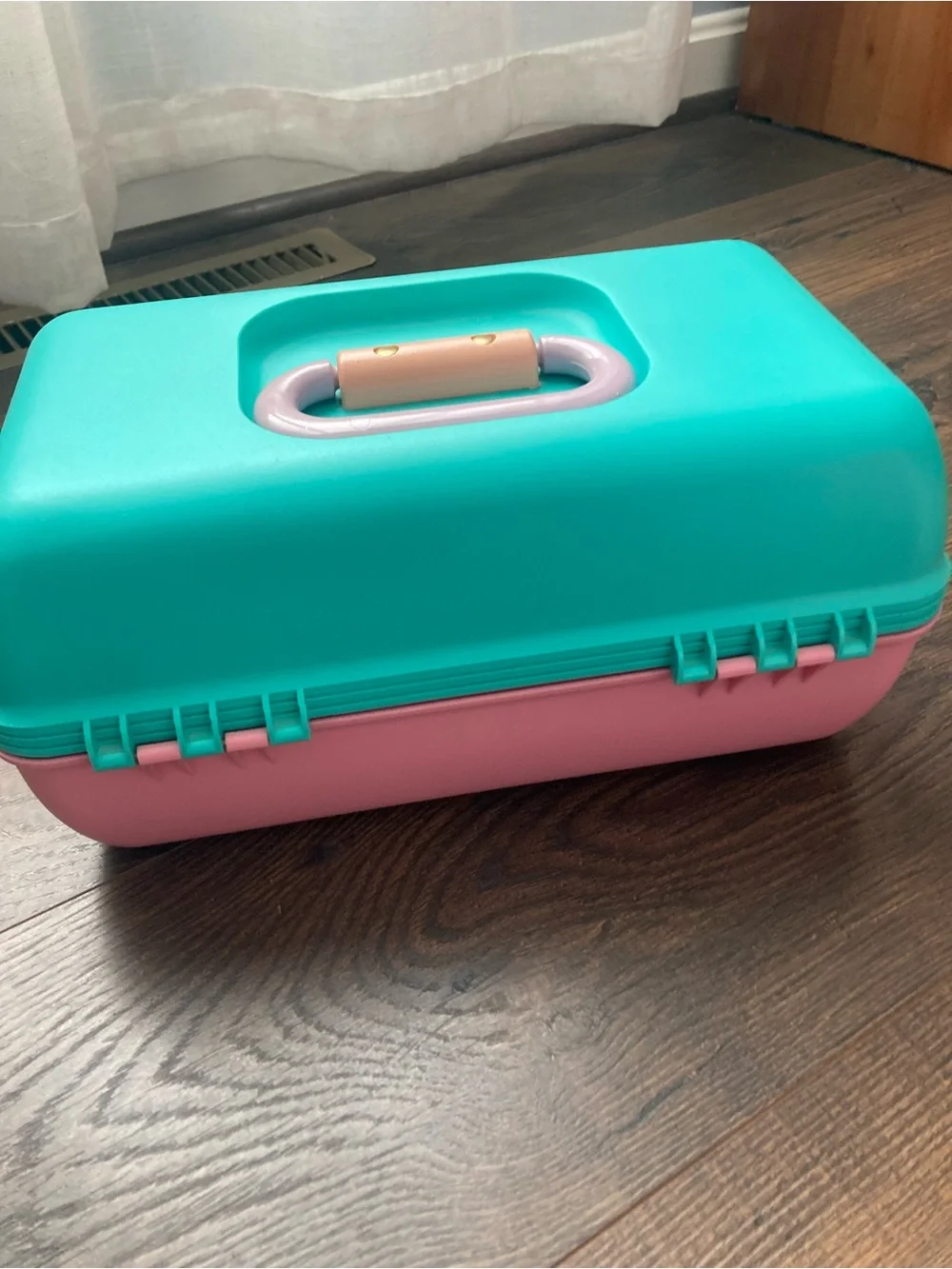 Vintage 80/early 90s caboodle in perfect condition